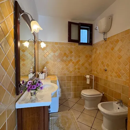 Bilocale Con Ampio Giardino Apartment