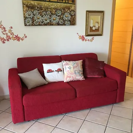 Apartment Bilocale Con Ampio Giardino *