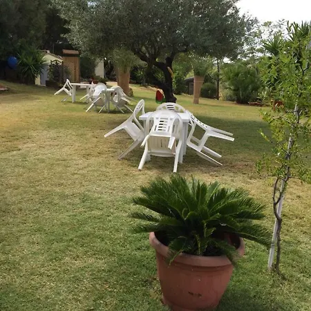 Bilocale Con Ampio Giardino